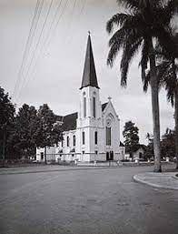 Halaman ini memuat daftar mengenai suatu topik. St Peter S Cathedral Bandung Wikipedia