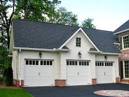 Reproductions of the illustrations or working drawings by any means is strictly prohibited. Carriage House Plans 3 Car Garage Apartment Plan 053g 0026 At Thegarageplanshop Com