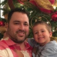 Sara Tiner's Instagram, Twitter & Facebook