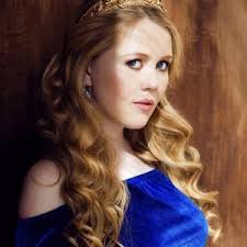 Sonia Peterson's Instagram, Twitter & Facebook