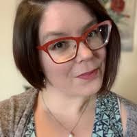 Brandy Wilcox's Instagram, Twitter & Facebook