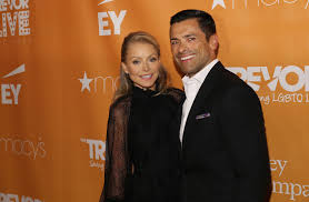 Jul 20, 2021 · kelly ripa and mark consuelos are making up for lost time. Kelly Ripa Mark Consuelos Daughter Lola Walks In On Them On Birthday
