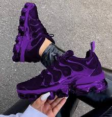Here Is The Amazing Purple Vapormax Plus Purple Nike Shoes Nike Shoes Girls Sneakers Fashion