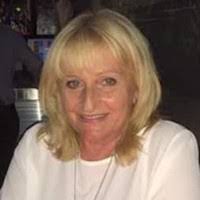 Sandra Tobin's Instagram, Twitter & Facebook