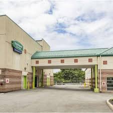 On the street of washington street and street number is 320. Extra Space Storage Self Storage 102 N Macquesten Pkwy Mt Vernon Ny Phone Number