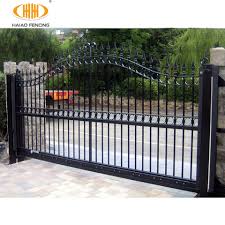 The modern design of the kitchen includes kitchens cabinet and nook. Obiad Kopiec Milosc Modern Steel Gate Design Maurapaparo Asd It