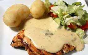 Escalopes De Poulet A La Moutarde Plat Et Recette Recette Ww Recette Escalope De Poulet Recette Escalope De Dinde Poulet Moutarde