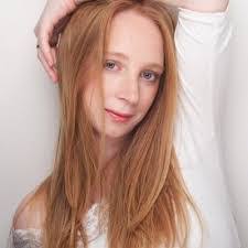 Cassandra Regan's Instagram, Twitter & Facebook