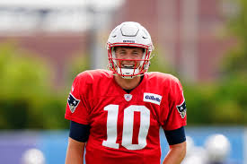Mac jones contract and salary cap details, full contract breakdowns, salaries, signing bonus, roster bonus, dead money, and valuations. 9 Patriots Training Camp Takeaways Mac Jones Strong In Second Cam Newton Less Practice Masslive Com