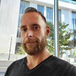 Dixon Twamley's Instagram, Twitter & Facebook