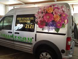 Flower Delivery Van Drivers Side Flower Delivery Van Flower Delivery Flower Shop