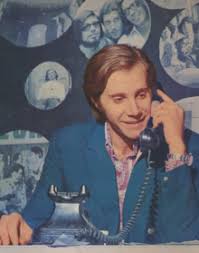 Fernando bravo was born on april 20, 1944 as alberto fernando puchulu. Leonardo Simons Wikipedia La Enciclopedia Libre