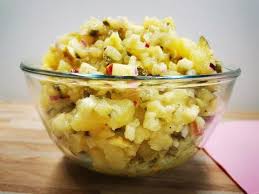 Kartoffelsalat Einfach Schnell Und Megalecker Ohne Mayonnaise Youtube In 2020 Kartoffelsalat Speckkartoffelsalat Salat