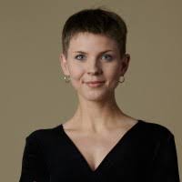 Johanna Roth's Instagram, Twitter & Facebook