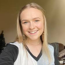 Welcome to the team! Jessica Van Koppen Physiotherapist Resident Jessica  Van Koppen is a Physiotherapist Resident who recently graduated from  Queen's University and previously completed a Bachelor's degree at the  University of