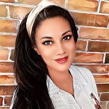 Larissa Rodriguez's Instagram, Twitter & Facebook