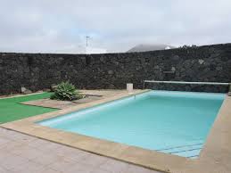 ¡elige tu próximo inmueble casas en venta! Casa En Venta En El Islote San Bartolome Lanzarote Ref 198858 4 Dormitorios 315 500