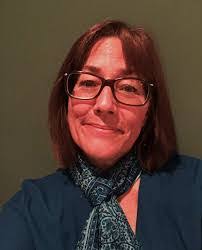 Lynne Bacon's Instagram, Twitter & Facebook