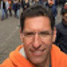 Reasonable hotel but heavy airplane traffic above it!