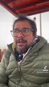 Aquí de vuelta para comentar una...