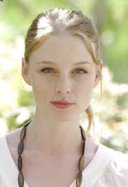 The series is centered around teenage witch and notable archie comics character, sabrina spellman. Rachel Nichols Rachel Nichols Hubsches Gesicht Hubsche Gesichter