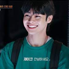 In 2015, he debuted as the leader of ikon under yg entertainment, and is credited with the production and. PhÆ°Æ¡ng Linh On Twitter Hanbin Hanbin I Land I Land Hanbin