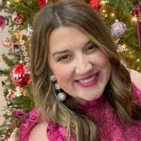 Jennifer Ragusa's Instagram, Twitter & Facebook