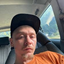 Where to find a wiring diagram for a Toyota Previa stock radio?