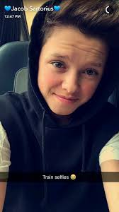 Olivia Thom (oliviathon)