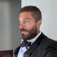 300+ "Leccese" profiles