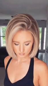 Sharon Dinges's Instagram, Twitter & Facebook