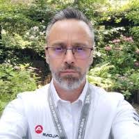 50+ perfiles de «Farina»