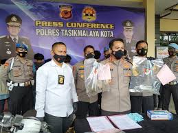 Mencari motivasi tidak hanya terbatas pada pertemuan langsung saja. Tujuh Anggota Geng Motor Di Tasikmalaya Ditangkap Republika Online