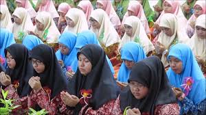 Engkau jadikanlah ia sebagai amalan yang mendapat ganjaran pahala darimu. Majlis Khatam Al Quran 2014 Youtube