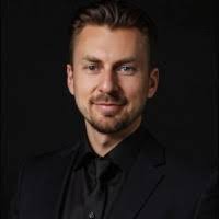 800+ "Dzikowski" profiles