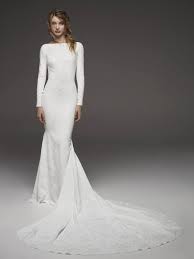 Bateau Neckline Long Sleeve Simply Elegant Wedding Dress By Pronovias Image Wedding Gowns Mermaid Modest Long Sleeve Wedding Dresses Pronovias Wedding Dress
