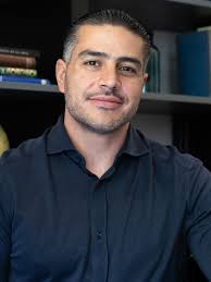 Omar Garcia's Instagram, Twitter & Facebook