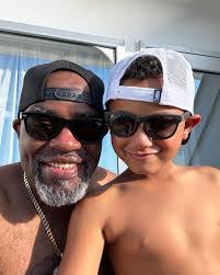 Kendrick Long's Instagram, Twitter & Facebook