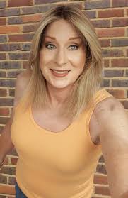 Hello Group, I thought I would take a second and officially re-introduce  myself and also thank so many of you that have kept connected with me  during the past few years as