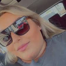 michelle llamas (michellee_llamas)