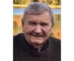 Edwin Fox's Instagram, Twitter & Facebook