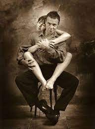For faster navigation, this iframe is preloading the wikiwand page for jan saudek. Jan Saudek Jeho Tvorba A Sperky Liglass Herstyle Cz