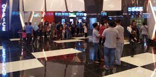 Restaurantes perto de paya bunga square: Cinema In Malaysia Implements Separate Seatings For Male Female