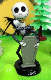 Once the house is suitably since i mentioned figurines and toppers, you can also try to make a skellington and pumpkin topper. Home Kitchen Cake Toppers Zero Jack Skellington Barrel And Other Decorative Themed Accessories Comin16ju011741 Nightmare Before Christmas 17 Piece Birthday Cake Topper Set Featuring 2 To 3 Cake Topper Figures Of