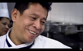 Gordon ramsay cooks pad thai for thai chef and gets a taste of his own medicine. People Love This Chef Telling Gordon Ramsay He Can T Cook Thai Food