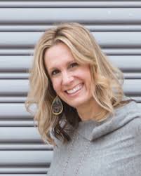 Tammy Hyde's Instagram, Twitter & Facebook