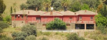 Casa rural de alquiler completo en la ribeira sacra, con 6 habitaciones dobles, y capacidad para 15 personas. Las Tres Jotas Alojamiento Rural En Herrera Del Duque