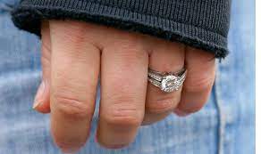 Royal engagement rings celebrity engagement rings wedding rings tiffany engagement royal wedding gowns royal weddings zara phillips wedding wedding website examples royal rings. Zara Tindall Wedding Ring How Husband Mike Gave Zara Her First Ever Ring Royal News Express Co Uk