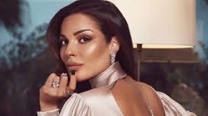 نادين نجيم تتحدث لأول مرة بلقاء تلفزيوني عن اصابتها بالانفجار. Ayczbqpv1xuezm