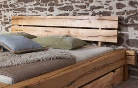 Das design ist sehr vielfältig trotz der gleichen grundkonstruktion aus vier großen balken. Balkenbett 180x200 Massivholzbett Mit Bettkasten Wildeiche Jonas